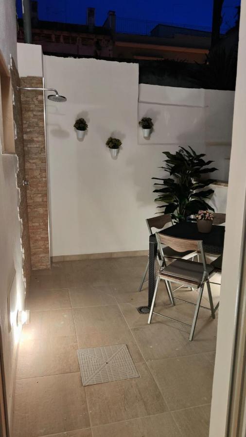 Dimora Flo Apartment Brindisi Exterior photo