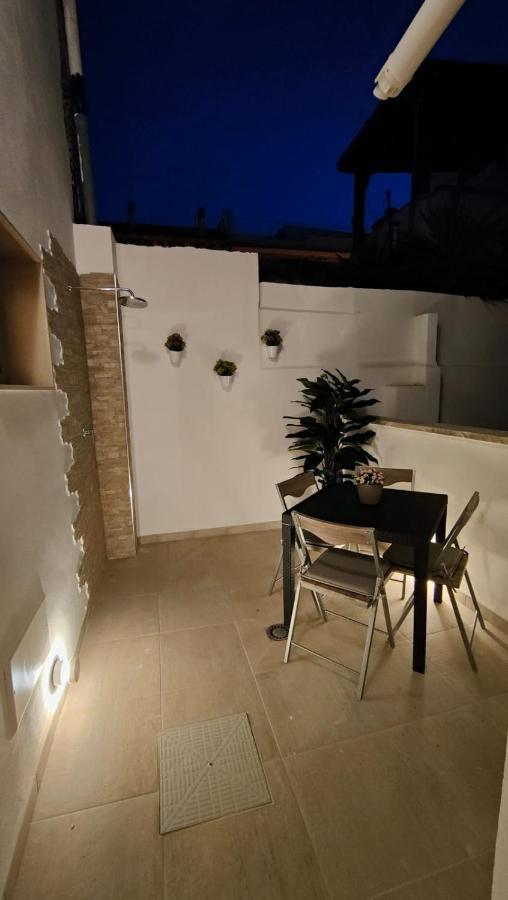 Dimora Flo Apartment Brindisi Exterior photo